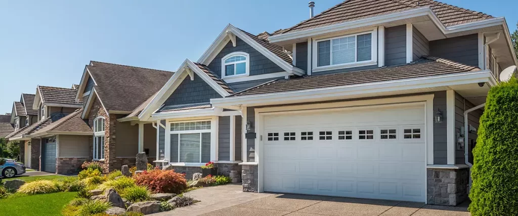 Home building contractor cost in Downey