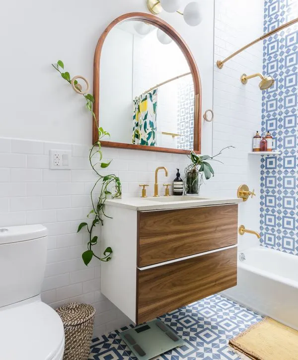 Modern Bathroom Remodeling in Pico Rivera, CA